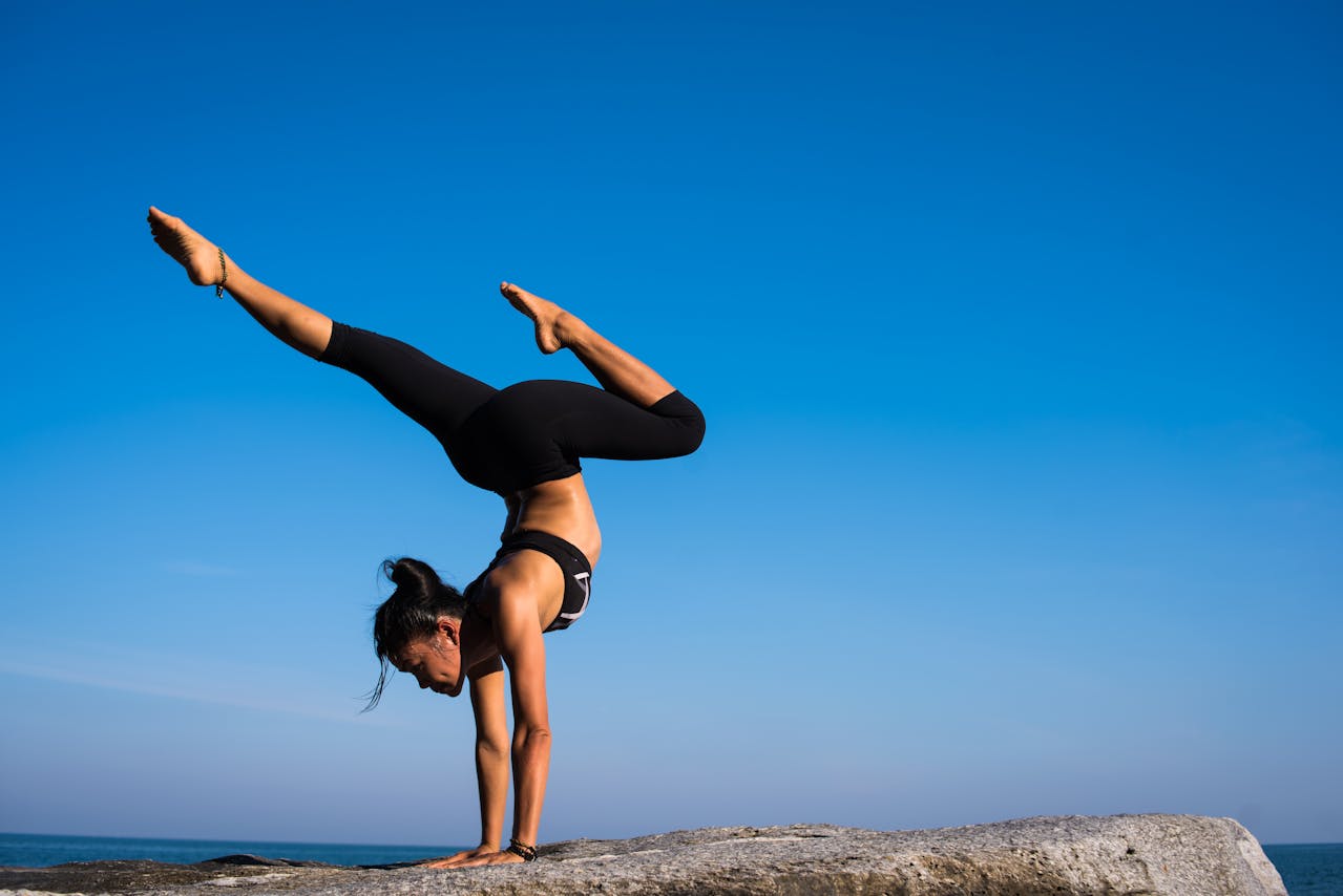 Frau Yoga Berg Fitness Bequeme Yoga-Leggings Was zeichnet sie aus
